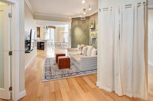 Photo - 520 SE 5th Ave Unit #1711
