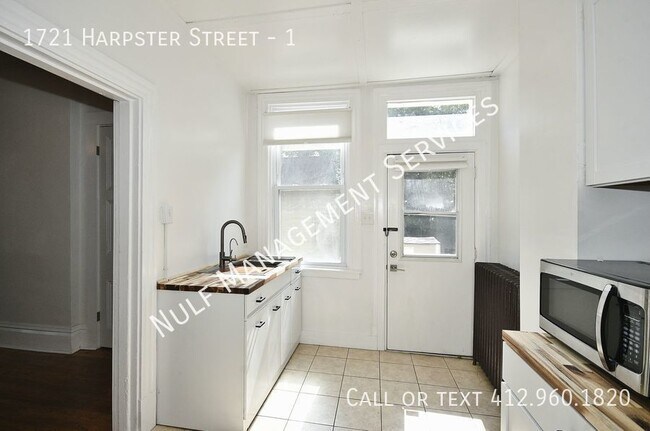 Photo - 1721 Harpster St
