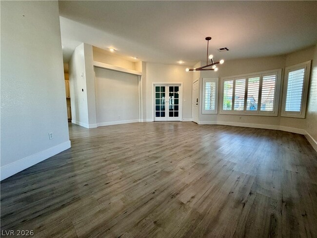 Photo - 124 Lemongold St