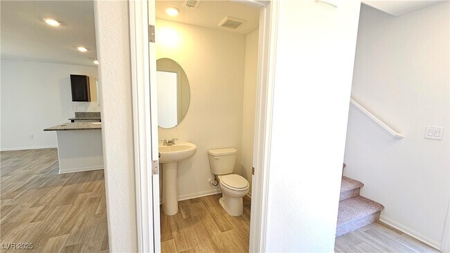 Photo - 6071 Swift Lariat St