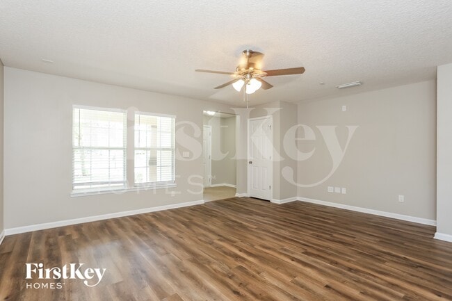 348 Candlebark Dr