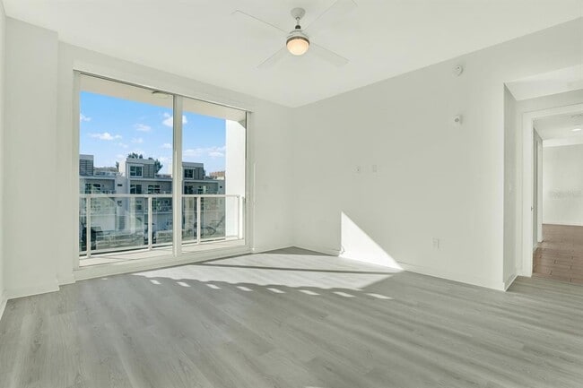 Photo - 920 N Osceola Ave Unit 301