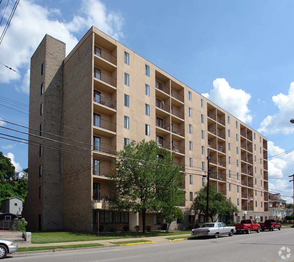 Photo - Market Manor Apartments
