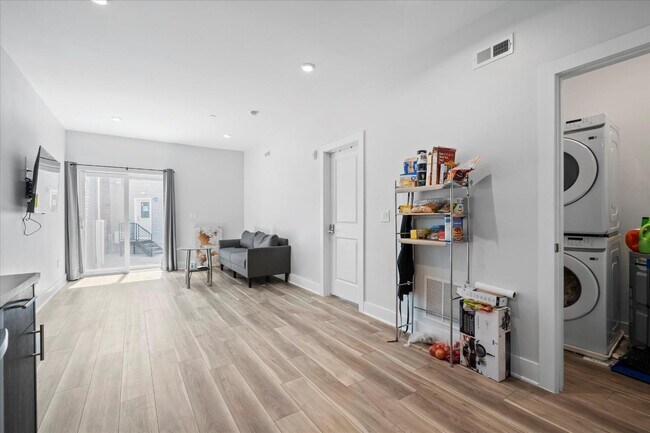 Photo - 3938 Haverford Ave