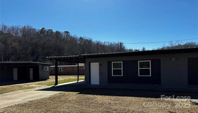 Building Photo - 307 Major Conley Rd