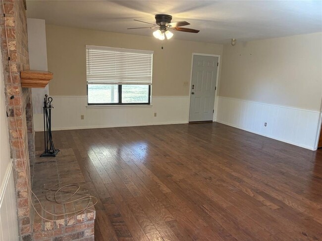 Building Photo - 12421 Lowden Ln