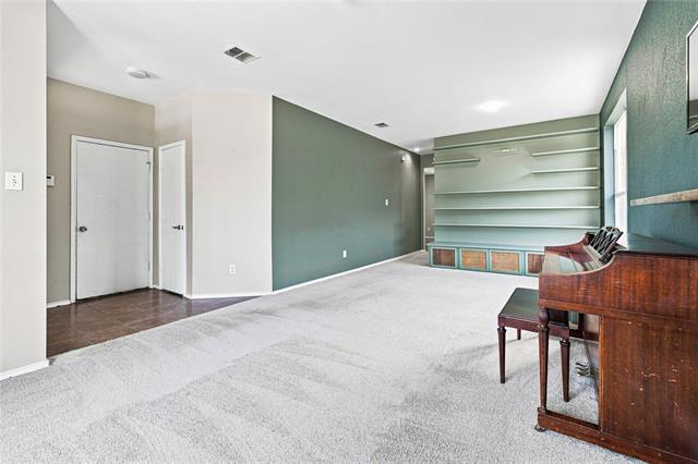 Photo - 2833 Wakecrest Dr