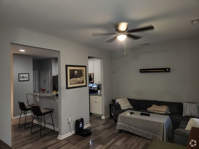 Building Photo - ORLANDO Rental