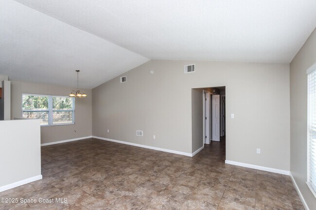 Photo - 2291 Macedo Rd NE