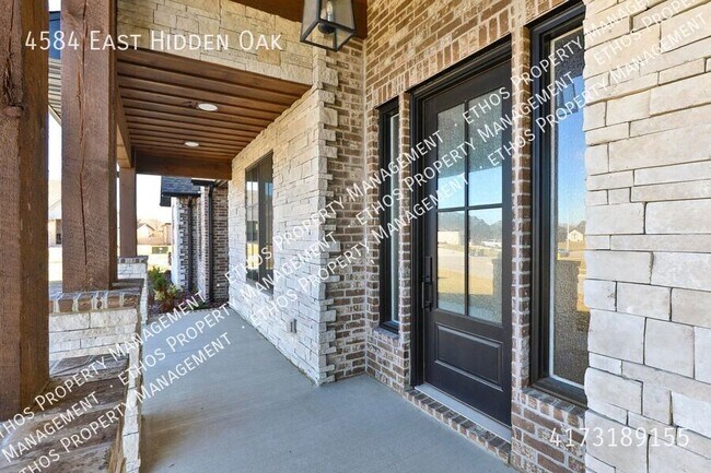 Photo - 4584 E Hidden Oak St