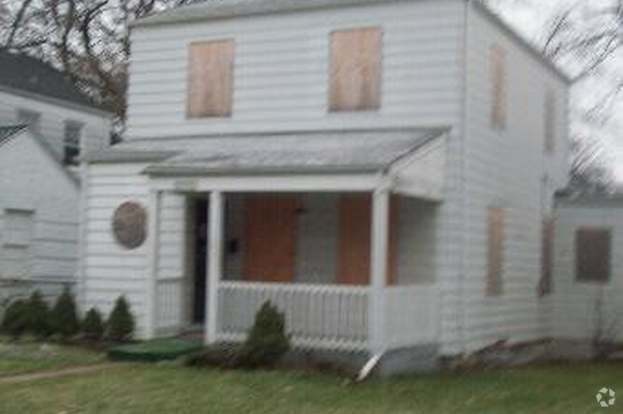 Building Photo - 12751 S Wallace St Rental