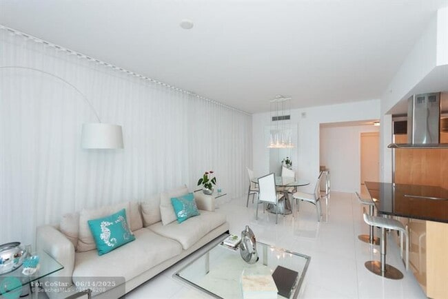 Photo - 6899 Collins Ave Unit 908