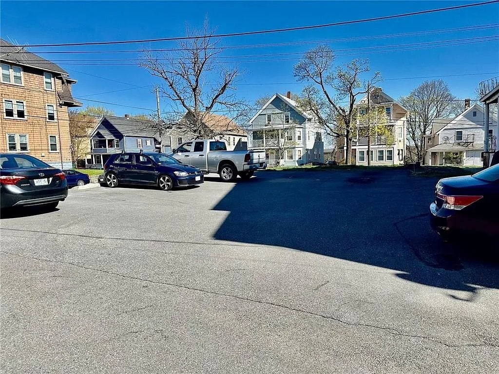 Photo - 457 Carrington Ave Unit 2F
