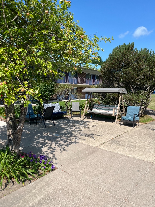 Photo - 80 Riverside Dr Unit Apartment 1-1