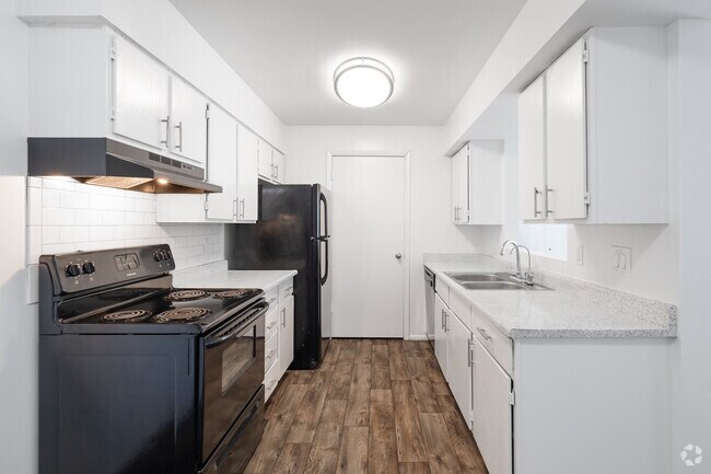 Kitchen 1
