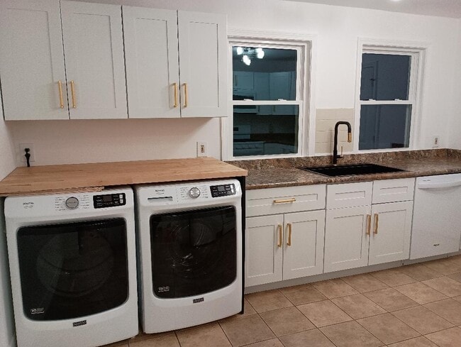 Photo - 836 Belmont St Unidad 1