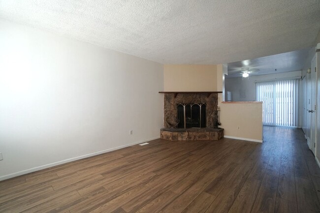 7644 Lexington Manor Dr