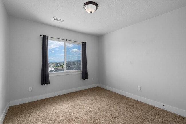 Photo - 7651 Scenic Maple Dr