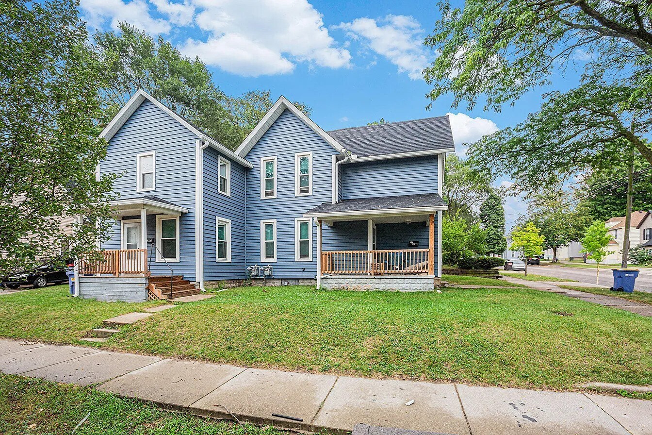 Photo - 301 Spencer St NE Townhome