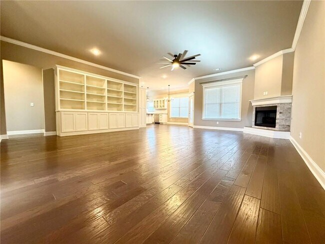 Photo - 1309 W Gum St