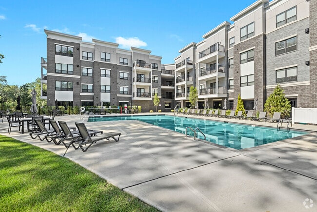Building Photo - Walnut Hill Rental