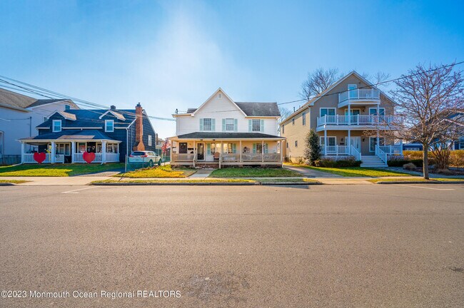 Photo - 513 12th Ave Townhome