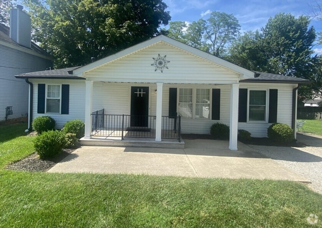 Building Photo - Great house in Middletown Coming Soon!