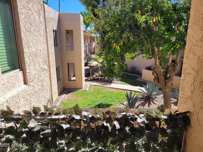 Photo - 3314 N 68th St Apartamento Unidad 244