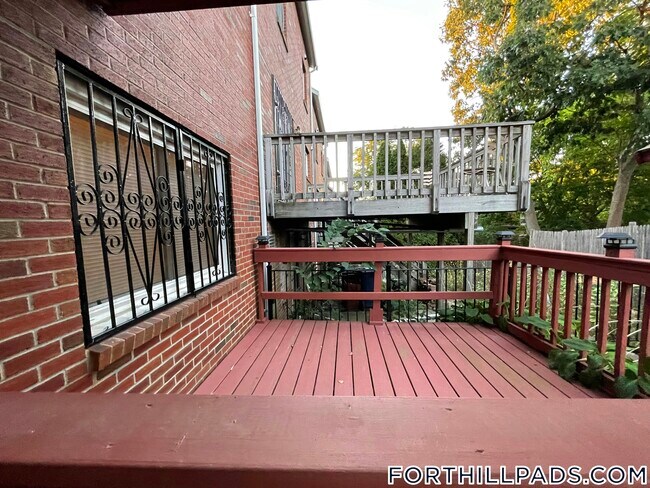 35 Fort Ave Unit B