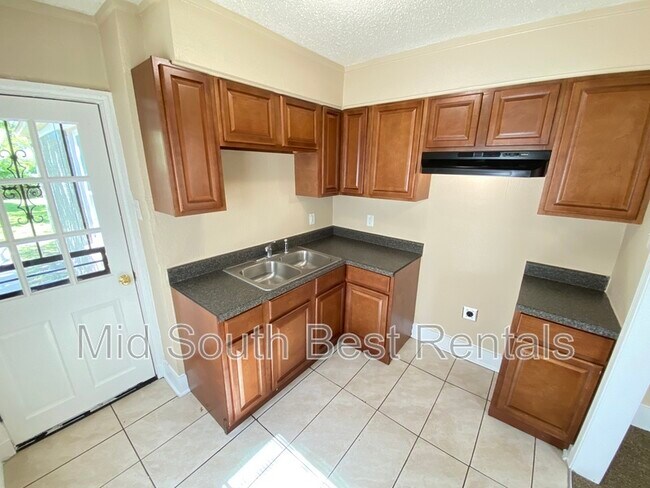 Photo - 3202 Hardin Ave