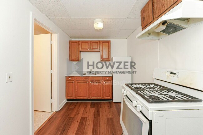 Building Photo - 54 Broadway Unit 8