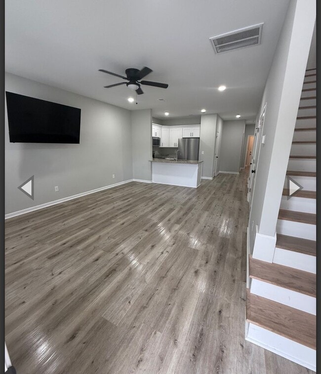 Photo - 2513 Bratton Street Unit B