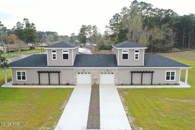 Building Photo - 22 Crew Ct Rental