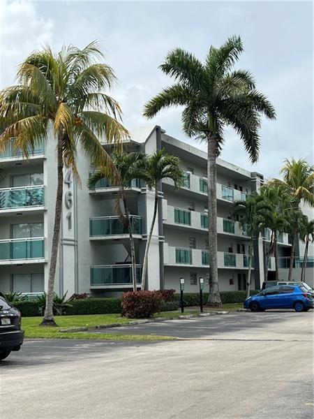 Building Photo - 8481 Springtree Dr Unit 408B Rental