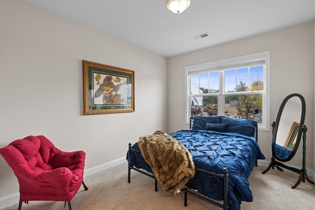 Photo - 152 Savannah Wood Rd