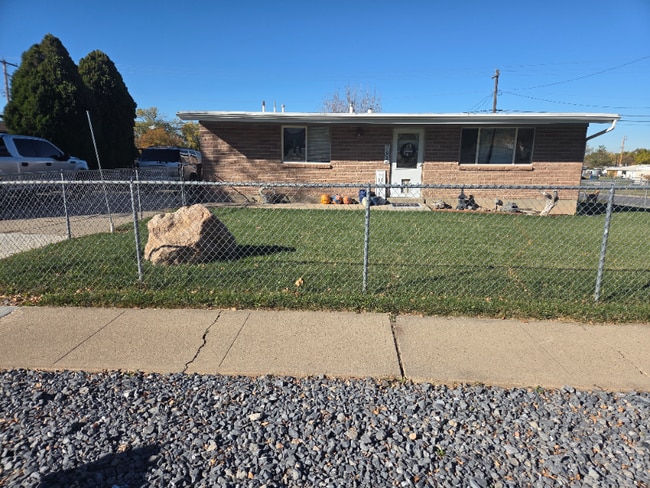 Building Photo - 785 N Monroe Blvd