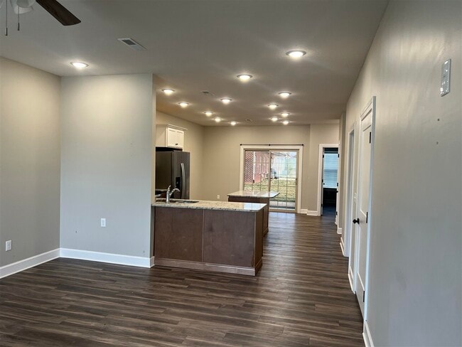 Photo - 1126 Springfield Blvd