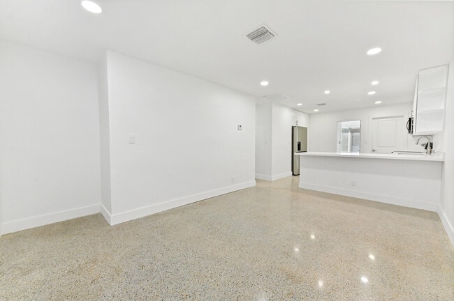 Photo - 2541 NW 64th Terrace