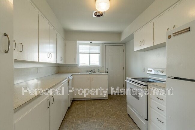 Photo - 2404 E 13th St