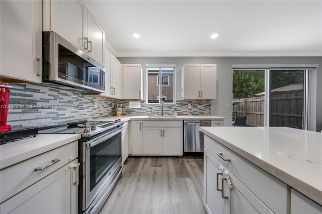 Photo - 1079 SE 23rd Terrace