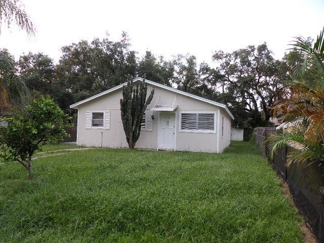 Photo - Cute 3bdrm/2bath House ** Section 8 OK ** Ready by 7/15** Section 8 welcome