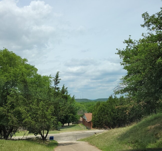 Photo - 1201 Bluff Dr