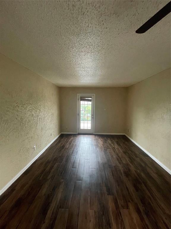 516 S Park Dr Unit 201