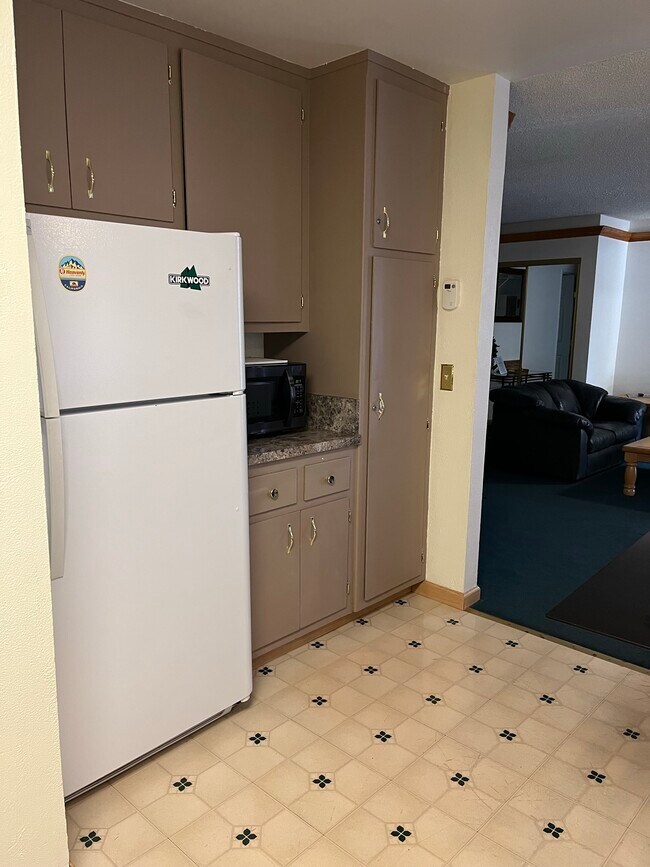 Photo - 1223 Bonanza Ave