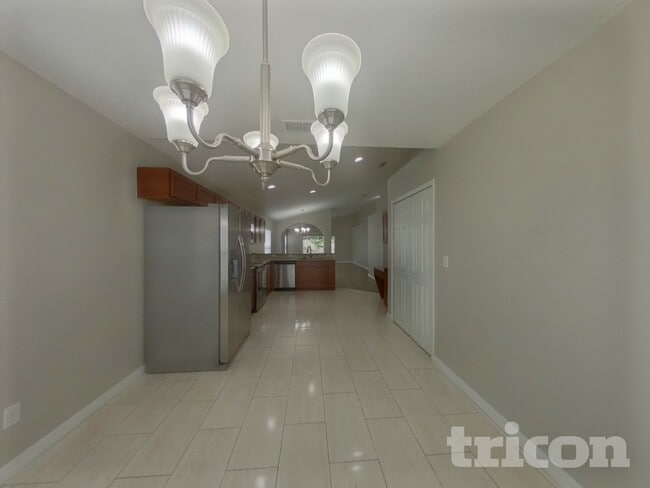 Photo - 3207 Murray Hill Loop