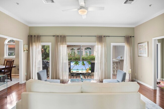 Photo - ** OLDE NAPLES ** 3 BED + DEN / 3 BATH - G...