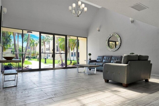 Photo - 230 Lakeview Dr Unit 107