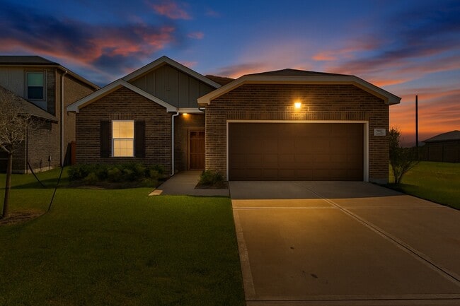 Building Photo - 5830 Capri Frst Dr Rental