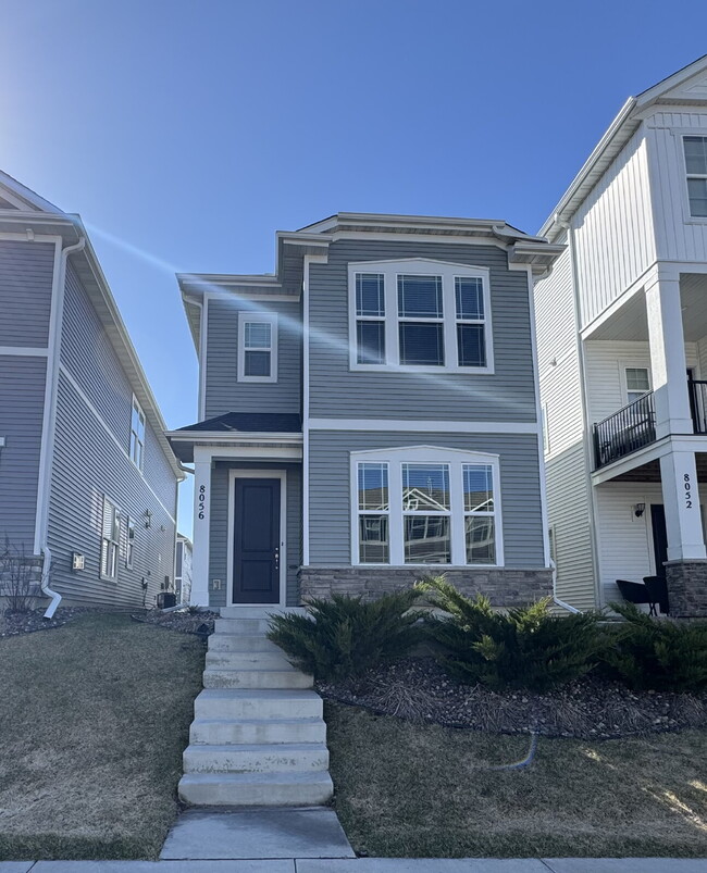 Photo - 8056 Central Park Way