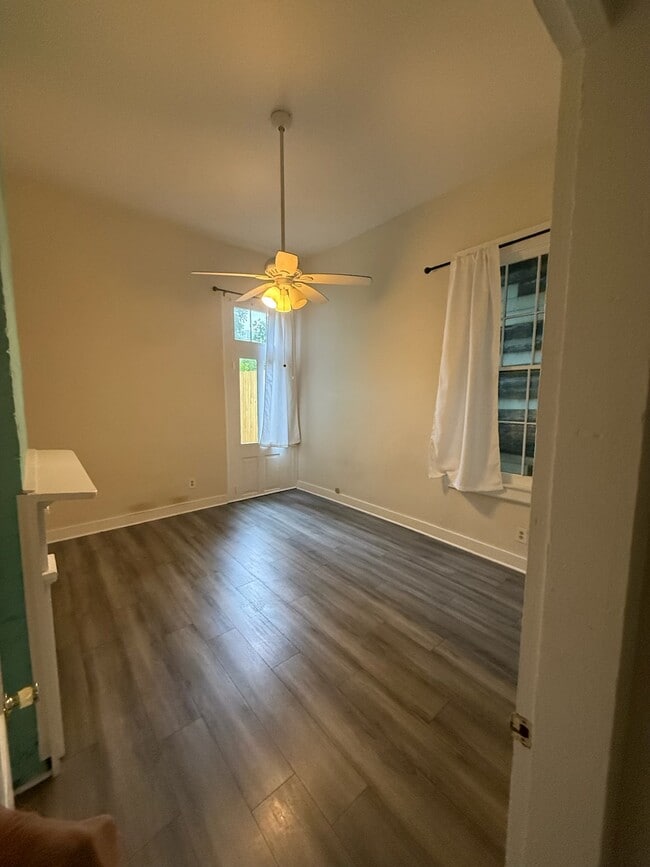 Photo - 1008 Josephine St Unit #A